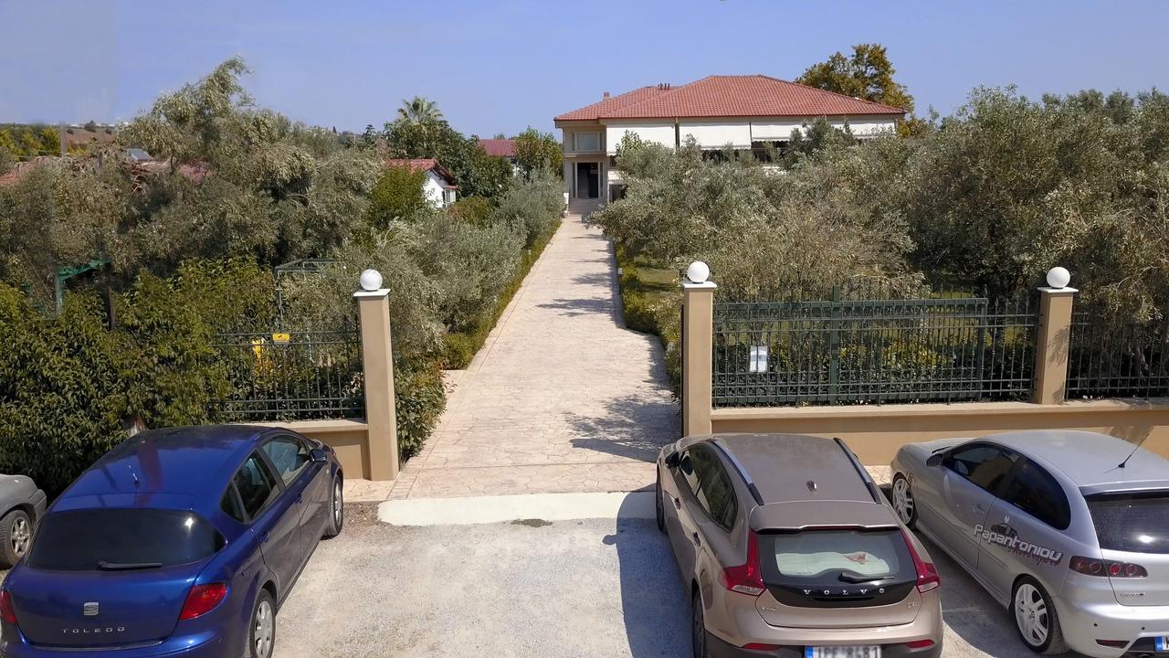 Gaia Studios & Apartments Nea Plagia Room photo