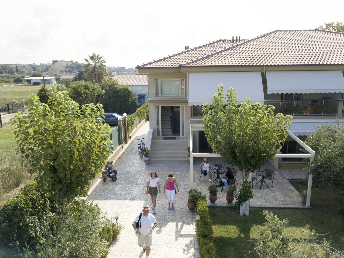 Gaia Studios & Apartments Nea Plagia Exterior photo