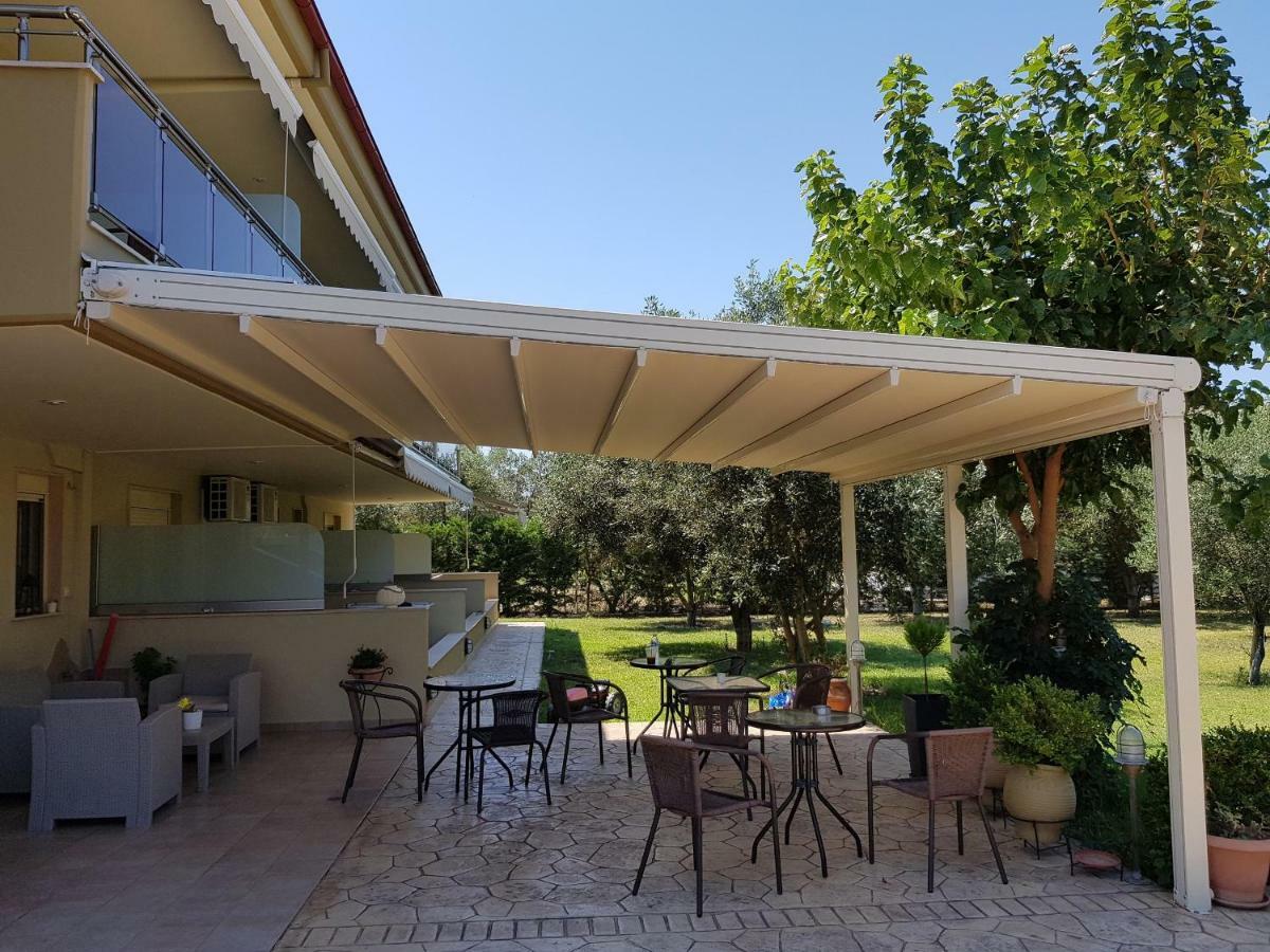 Gaia Studios & Apartments Nea Plagia Exterior photo